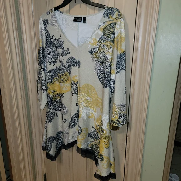 Womens plus sz 2X Attitudes by Renee like new longer sheer hem Shirt - Picture 6 of 7